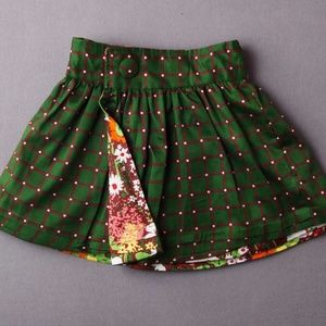 Llum reversable size 3 Prairie Wrap floral skirt